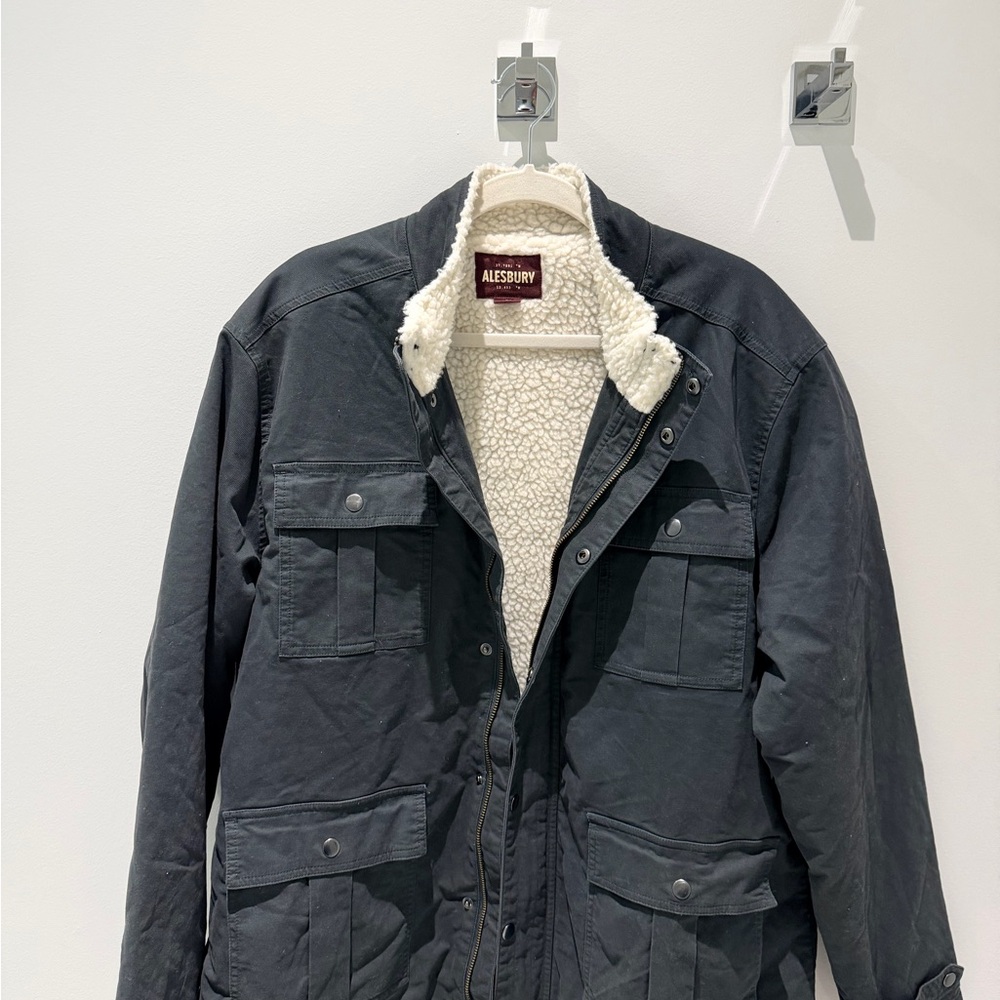 Alesbury Men's Navy Jacket with Sherpa Lining